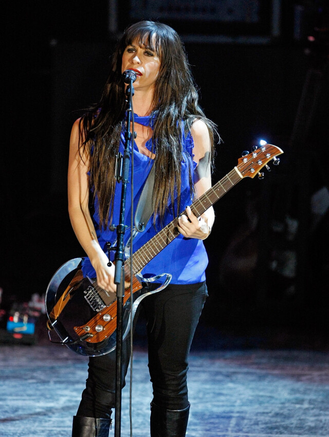 POPULÆR: Alanis Morissette har gjort suksess med låter som «Ironic» og «You Oughta Know. Foto: All Over Press POPULÆR: Alanis Morissette har gjort suksess med låter som «Ironic» og «You Oughta Know. Foto: All Over Press
